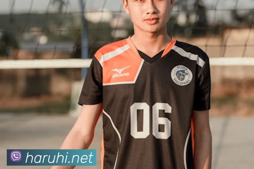 利物浦英超2018-19赛季夺冠积分领先曼城对未来转会与战术影响